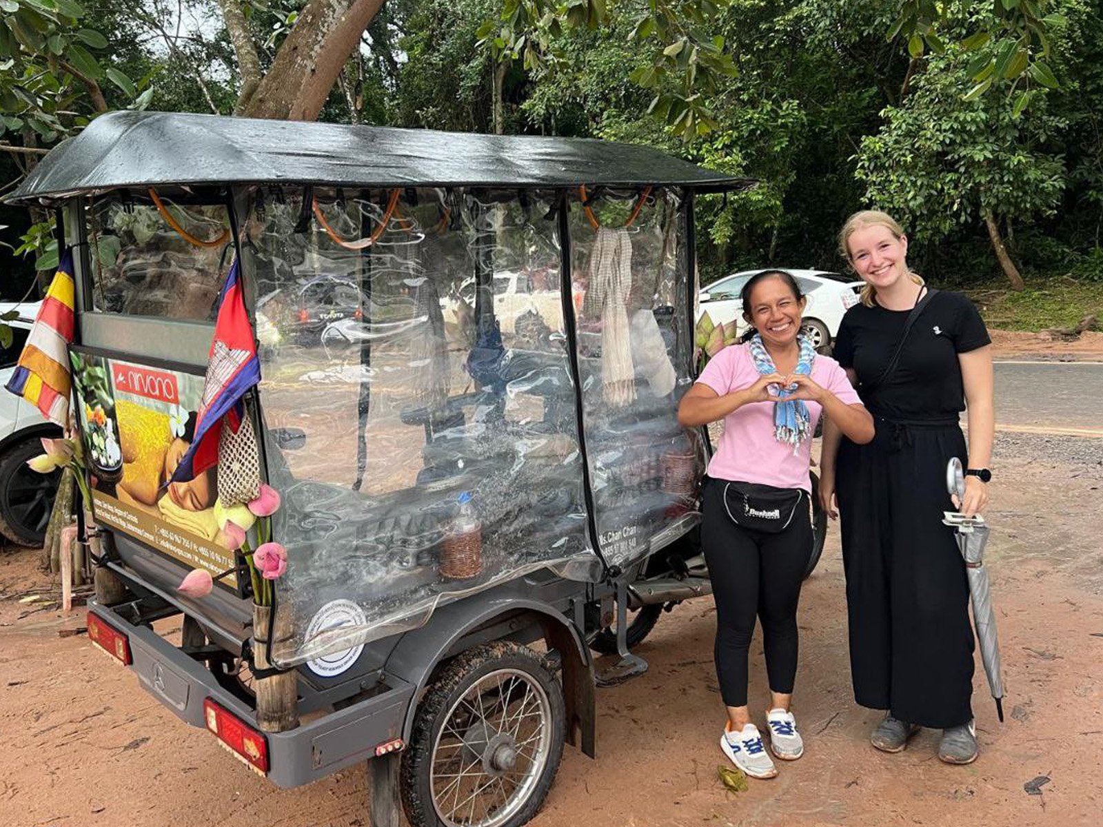 Women Tuk Tuk Chan